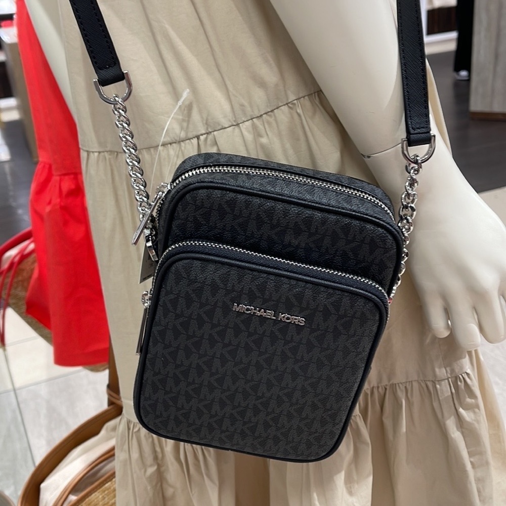 Michael Kors Women's Jet Set Travel Medium Logo Adult Crossbody Bag Black - Picture 14 of 16